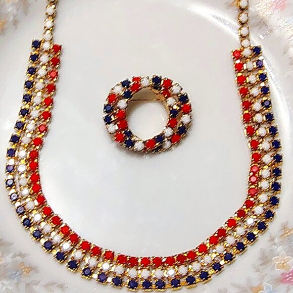 VTG 50s MCM Milk Glass Red Blue Rhinestone Patriotic Brooch Necklace Demi Set - Picture 3 of 5